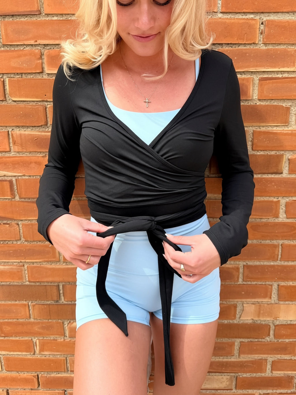 Cloud Nine Wrap Top | Black